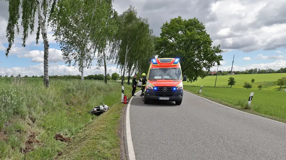 An der Unfallstelle. An der Unfallstelle.