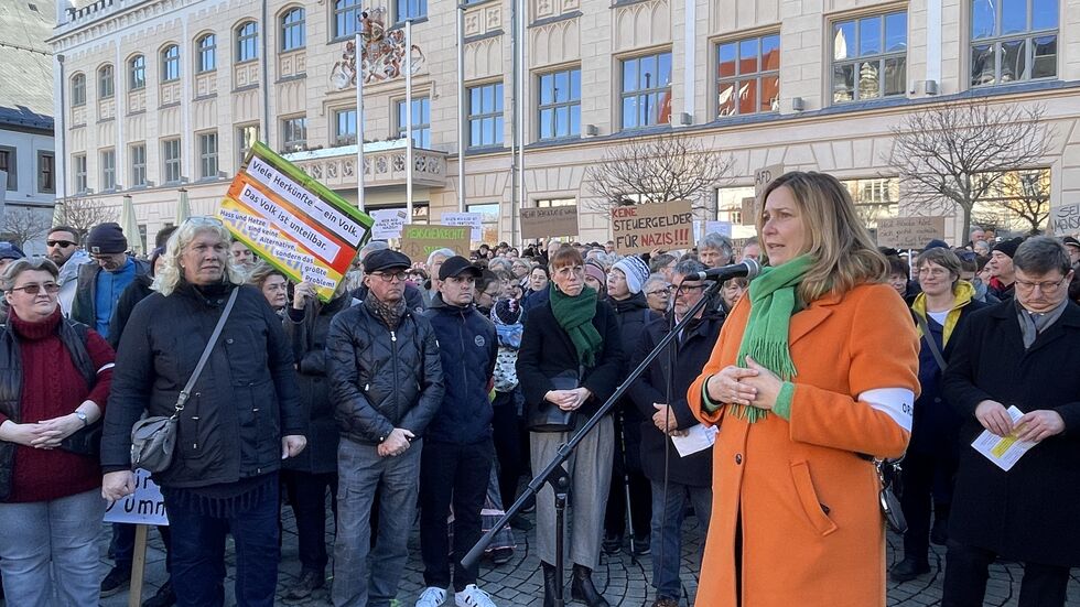 Unter den Rednern war auch Zwickaus Oberbürgermeisterin Conctance Arndt. 