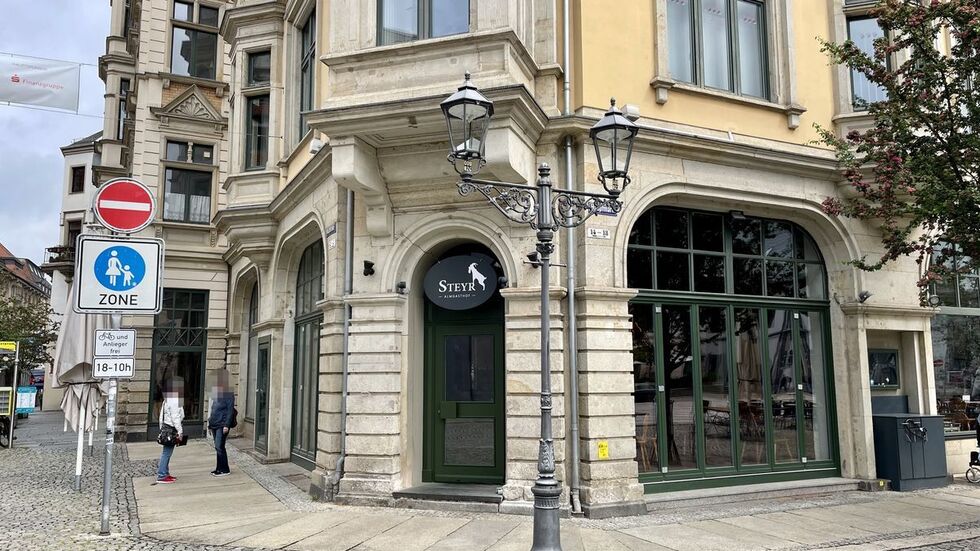 Laut Homepage hat das "Steyr" Dienstag und Mittwoch Ruhetag.  Laut Homepage hat das "Steyr" Dienstag und Mittwoch Ruhetag.