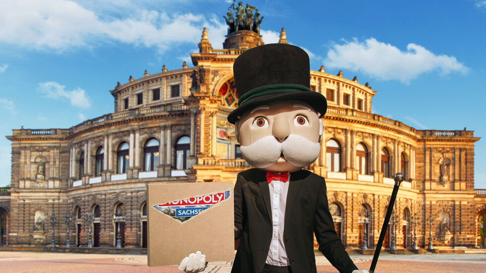Sicherlich hat es Dresden mit der Semperoper auf das Sachsen-Monopoly-Spielfeld geschafft. Das Geheimnis wird erst in einigen Monaten gelüftet. Sicherlich hat es Dresden mit der Semperoper auf das Sachsen-Monopoly-Spielfeld geschafft. Das Geheimnis wird erst in einigen Monaten gelüftet.