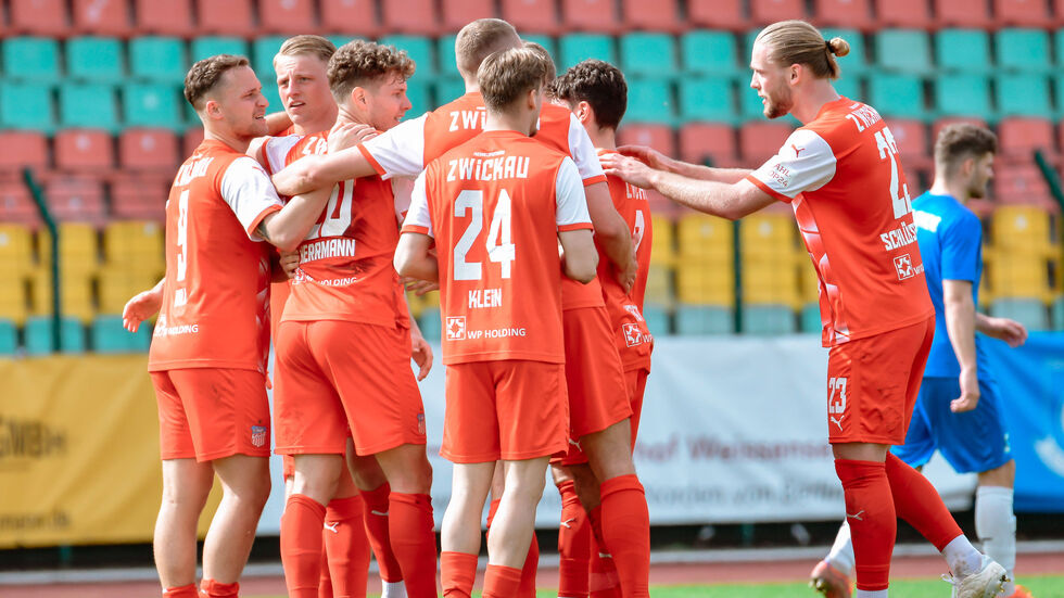 Der FSV feiert in Altglienicke einen wichtigen Auswärtssieg. Der FSV feiert in Altglienicke einen wichtigen Auswärtssieg.