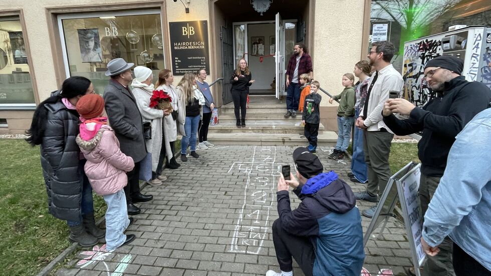 Eröffnung des Treffpunkts in der Franz-Mehring-Straße, Ecke Barbarastraße