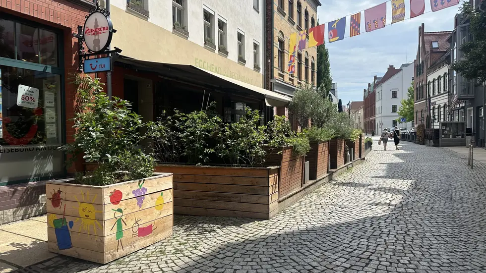 Kräuterspenden können im Restaurant "Egghead" abgegeben werden.