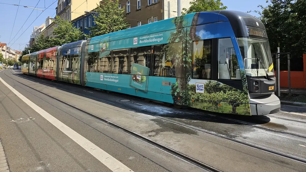 Eine Leipziger Straßenbahn (Symbolbild).