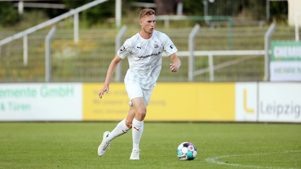Felix Brand bei einem Testspiel gegen BSG Chemie Leipzig.
