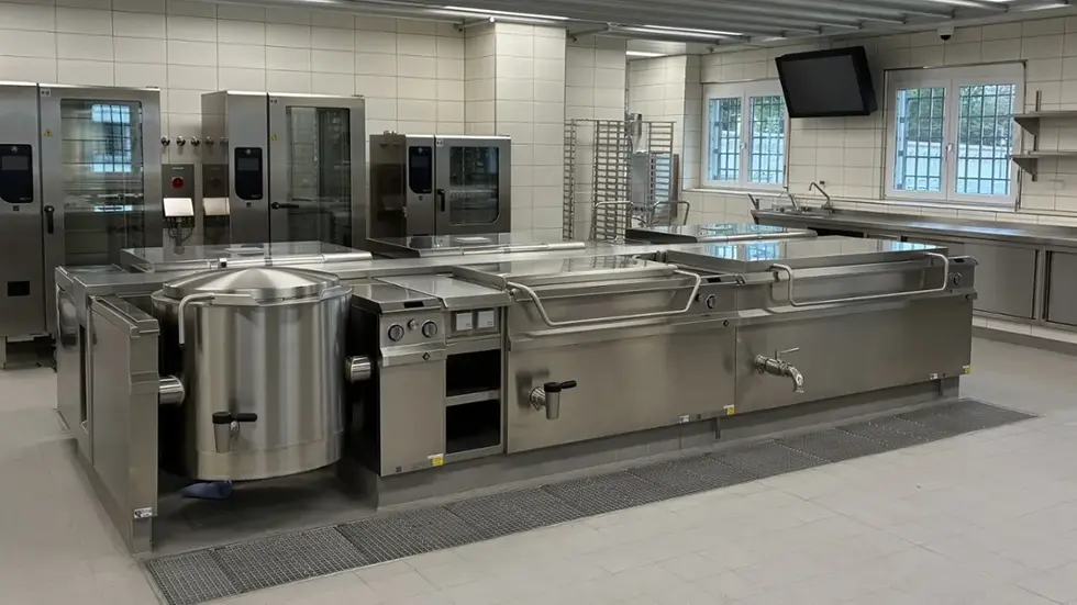 Die neue Küche in der JVA Chemnitz. Hier stecken 8,5 Millionen Euro drin.