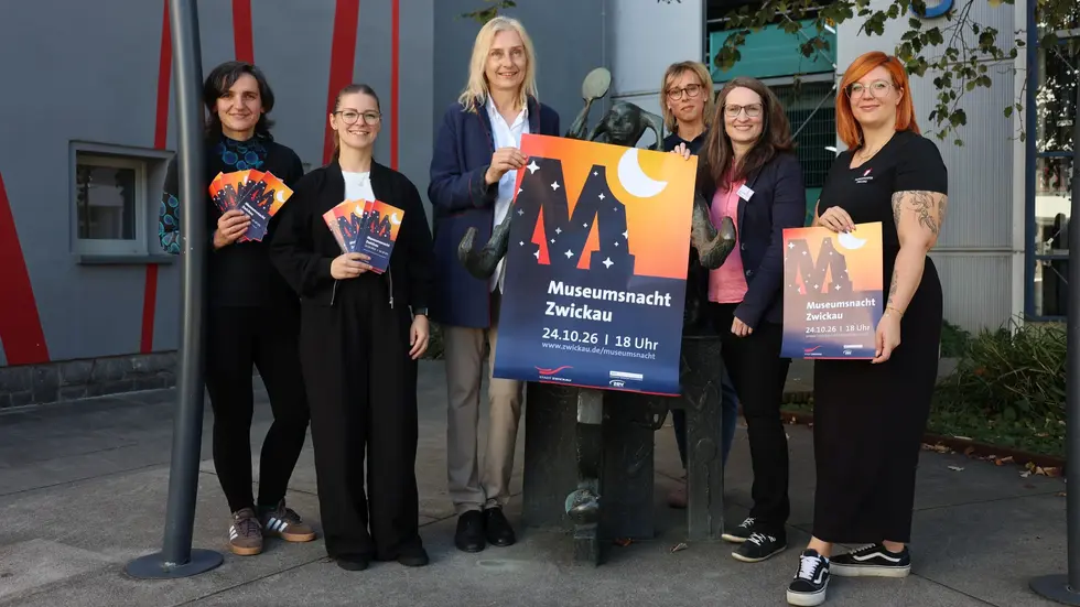 Vertreter von Kulturamt, Puppentheater und Sponsor ZEV beim Pressetermin Vertreter von Kulturamt, Puppentheater und Sponsor ZEV beim Pressetermin